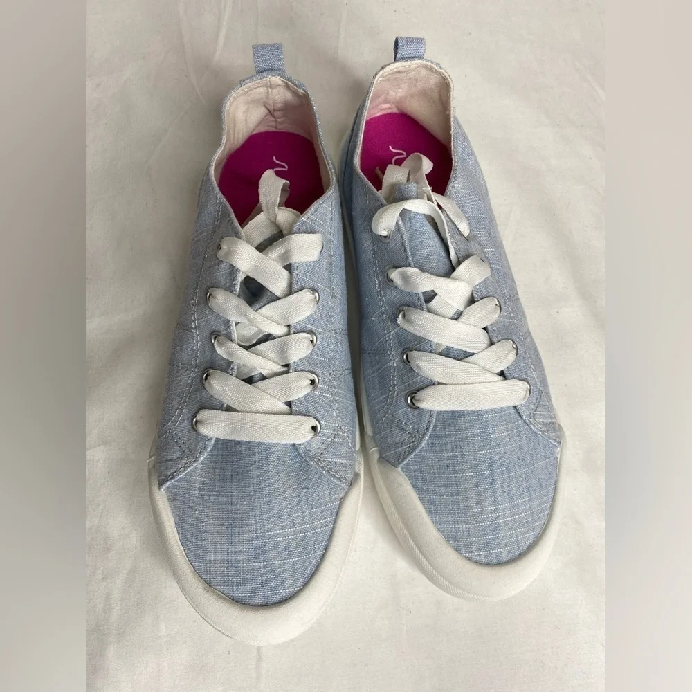 Sugar Womens Festival Light Blue Lace Up Sneaker 9.5M